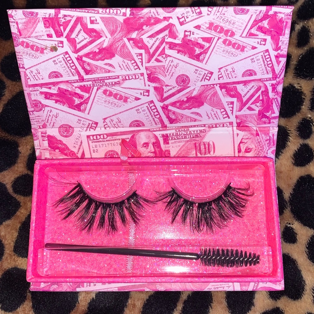 Mink lashes